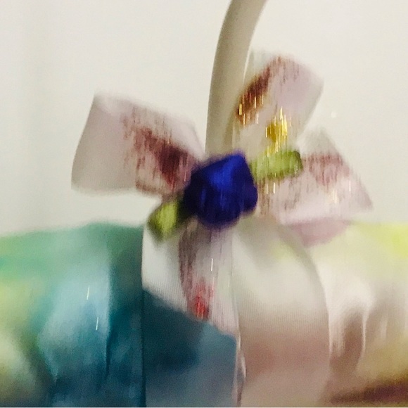 New Three Satin Hangers Hand Painted by Artist USA - Picture 9 of 16